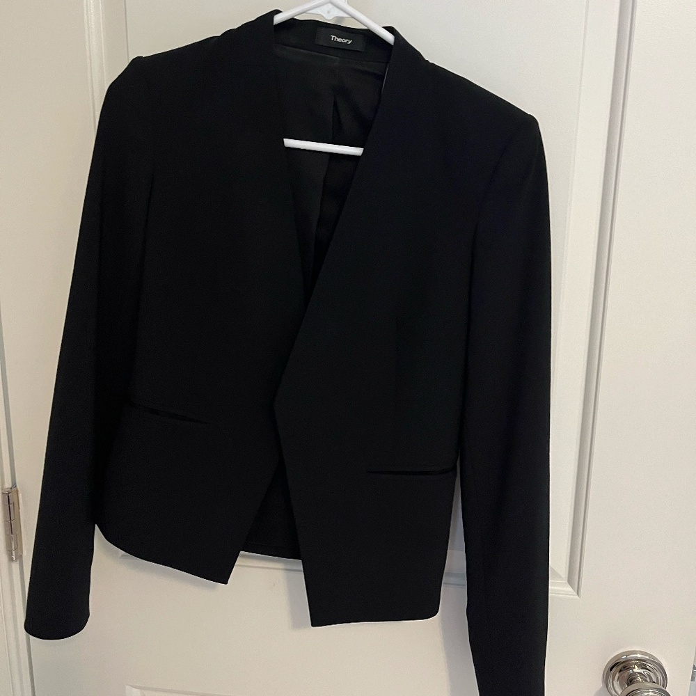 Theory collarless blazer